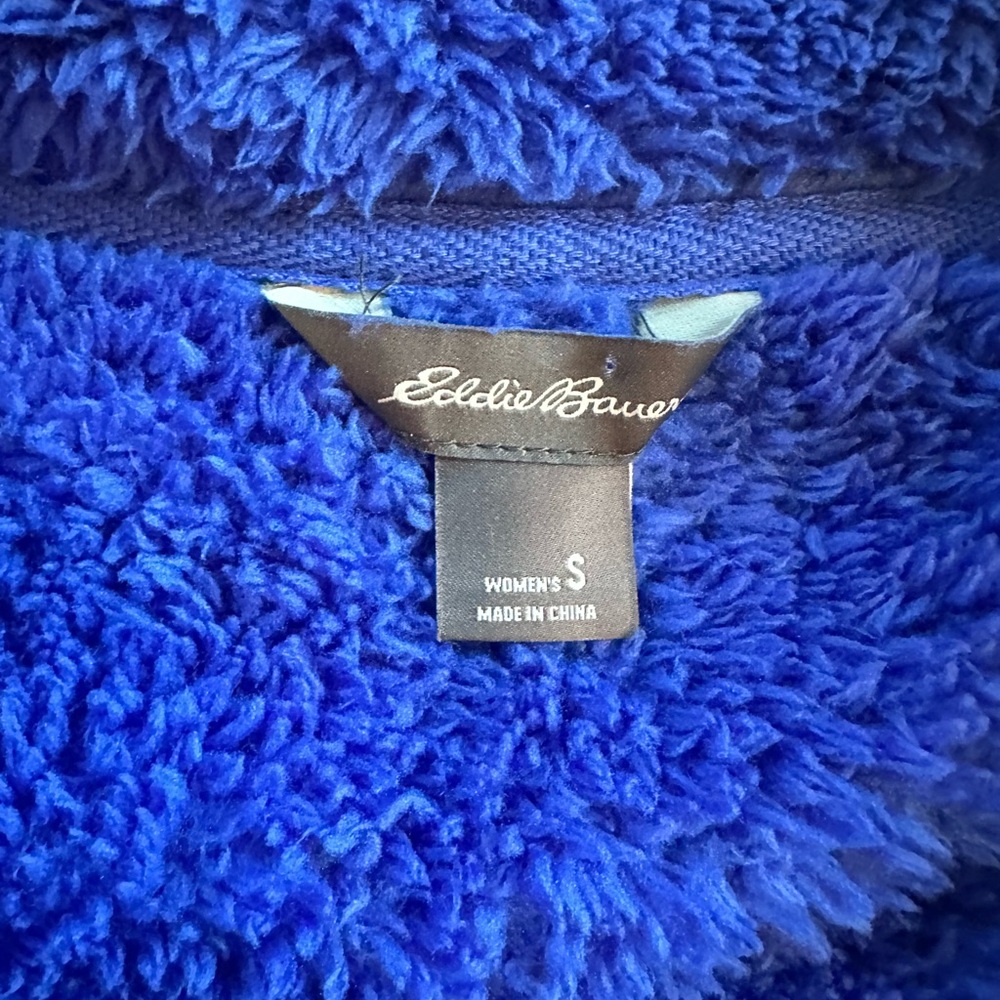 Eddie Bauer Women’s Royal Blue Quarter Zip Plush Sweater - Picture 7 of 8